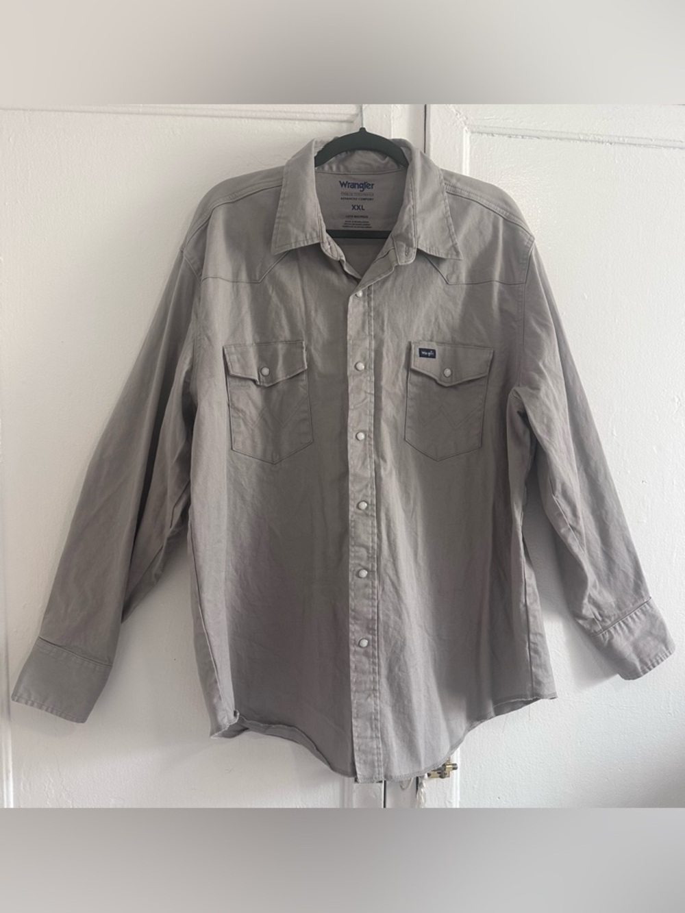 Wrangler Men’s Premium Performance Western Shirt - Light Gray